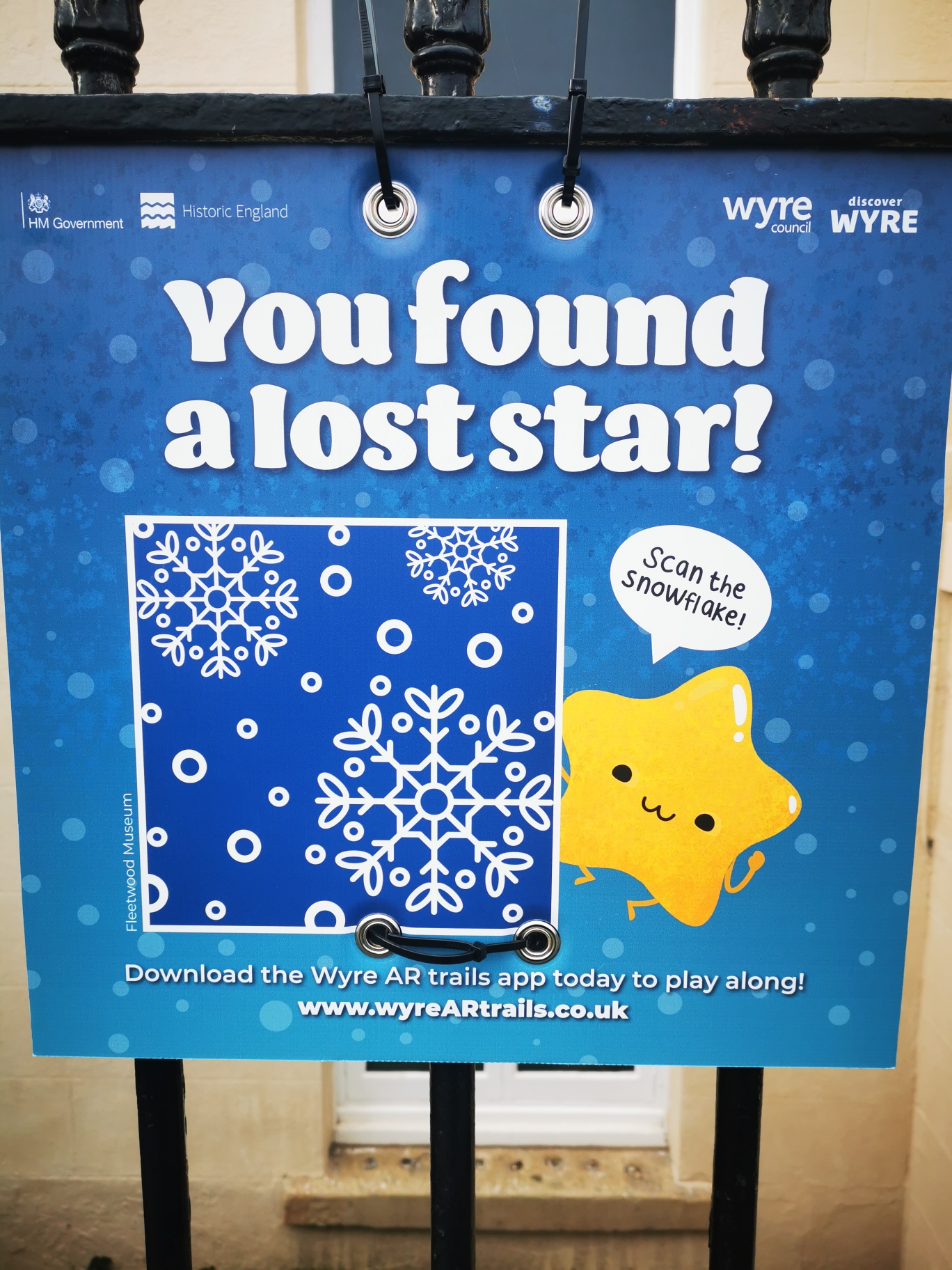 Fleetwood festive trail snowflake marker